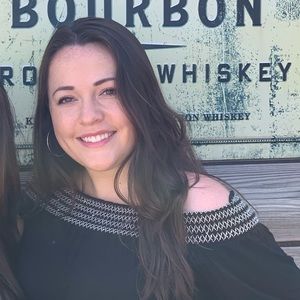 Meet your Posher, Hanna